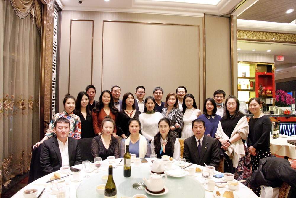 九游义务帮扶独居老人，传递社会关爱与温暖